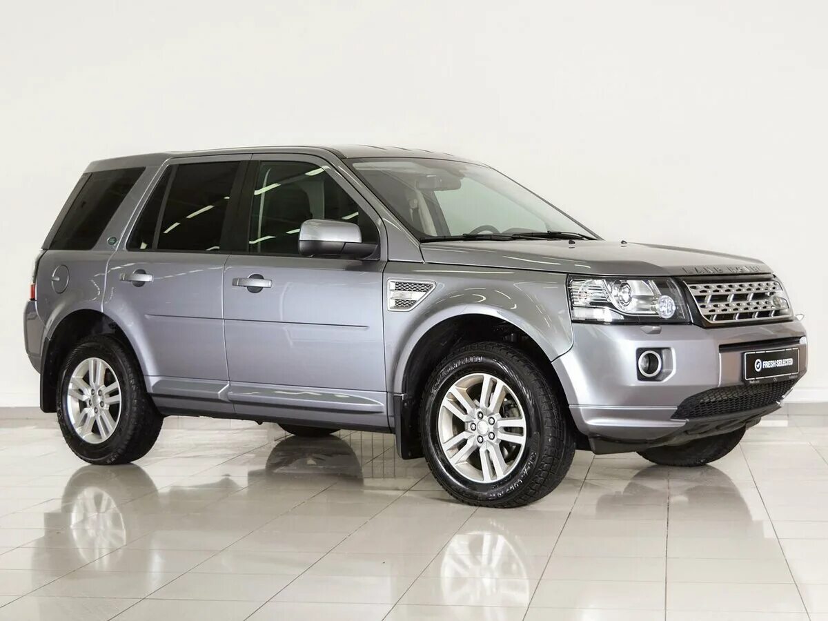 Ровер 2 2 дизель. Land Rover Freelander 2. Land Rover Freelander II Рестайлинг 2, 2014. Ленд Ровер Фрилендер 2 2014. Ленд Ровер Фрилендер 2 Рестайлинг.