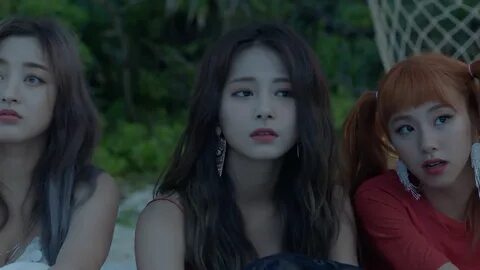 tanrıça tzuyu"お し ゃ れ ま と め の 人 気 ア イ デ ア ｜ Pinterest ｜ Meral Çelik Twice ミ ナ, ト