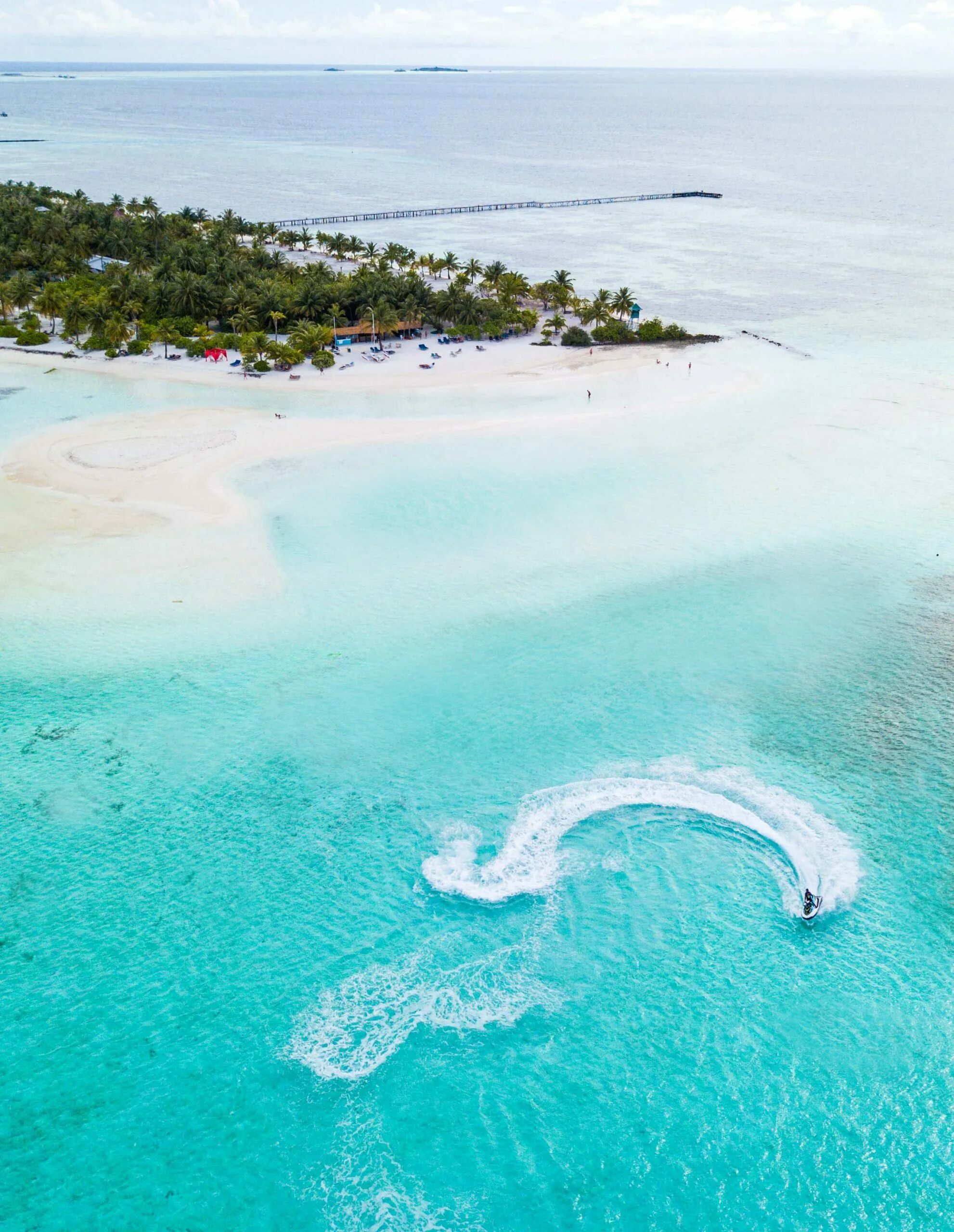 Fun island. Фан Айленд Мальдивы. DMC Мальдивы. Фан Айленд Манта Мальдивы. Мальдивы рай на земле.