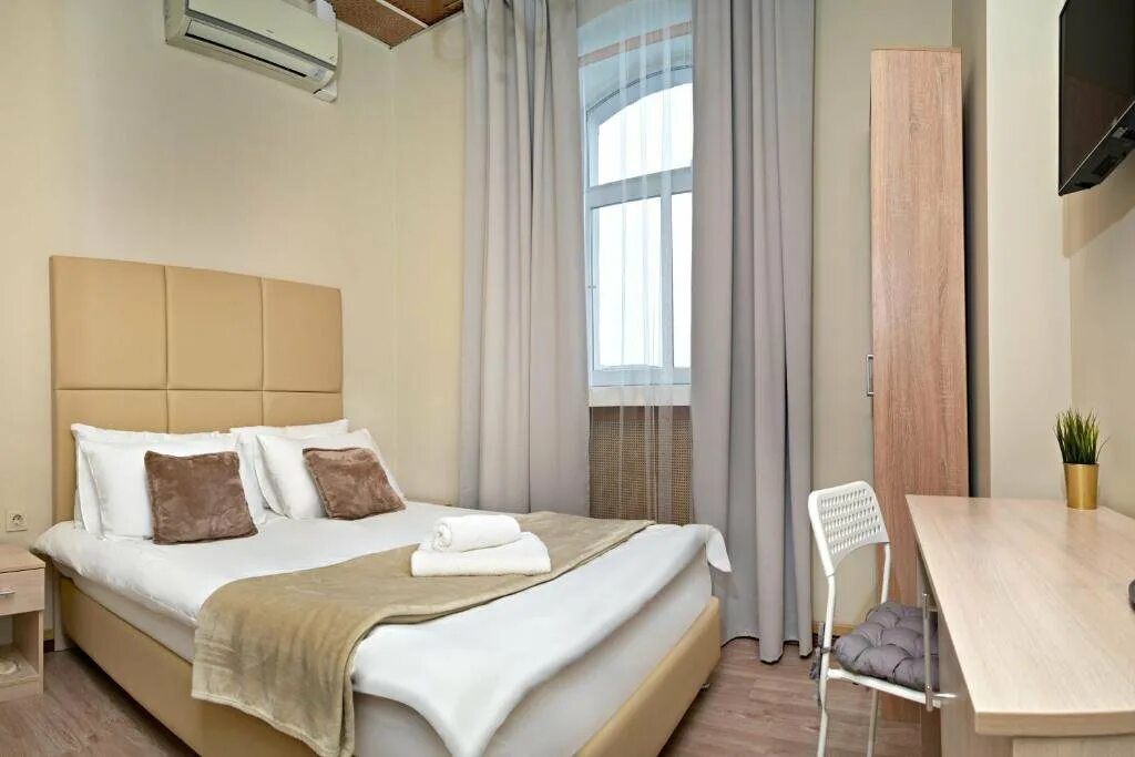 Гостиница элизиум москва. Малый палашевский переулок 6 отель элизиум. Элизиум отель москва на пушкинской. Гостиница пушкинская санкт-петербург. Отель на пушкинской.