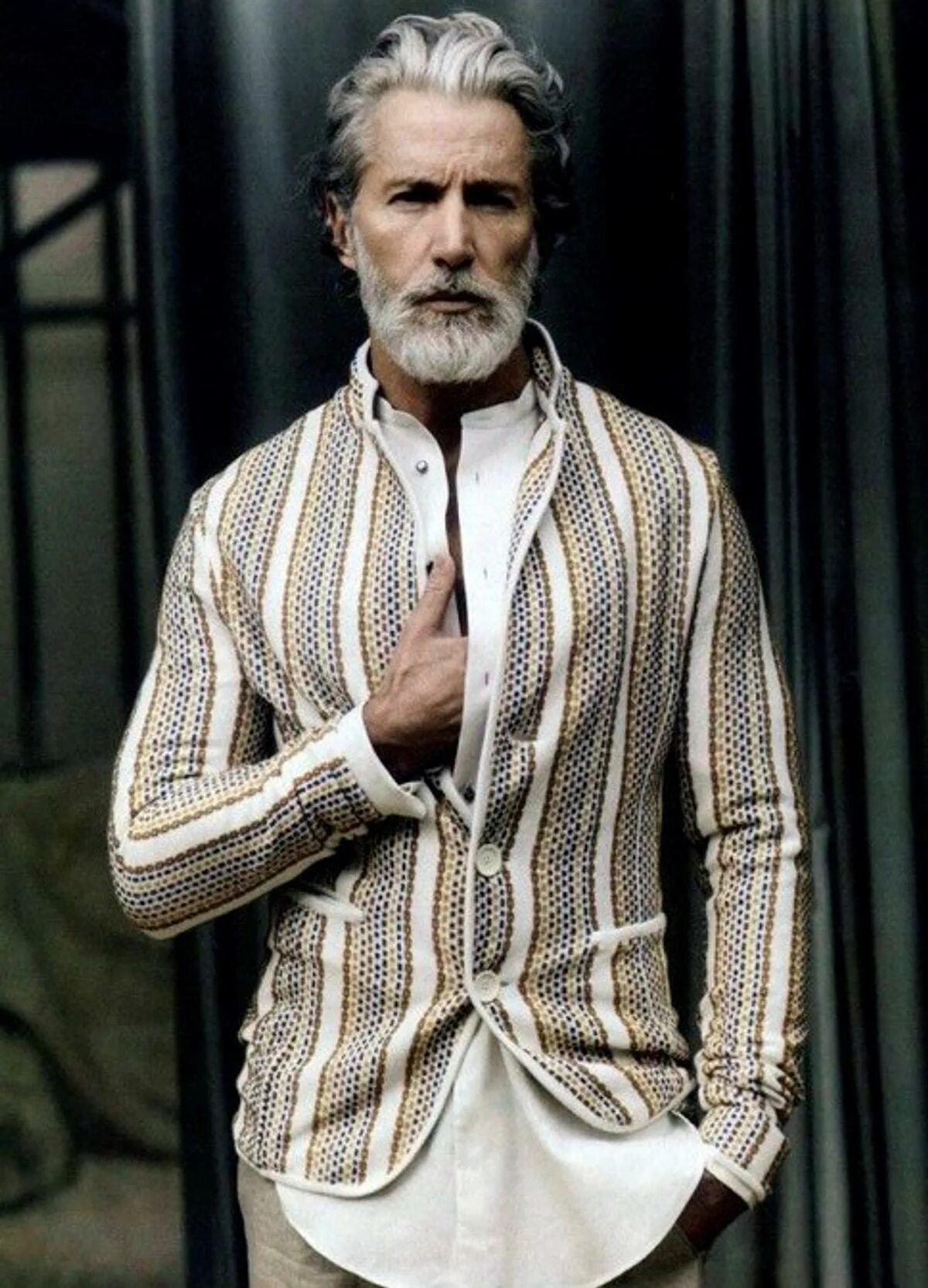 Взрослых мужчин 16. Aiden Shaw Эйден шоу. Эйден Брэди. Эйден Брэди, 50 лет. Эйден Уолтер.