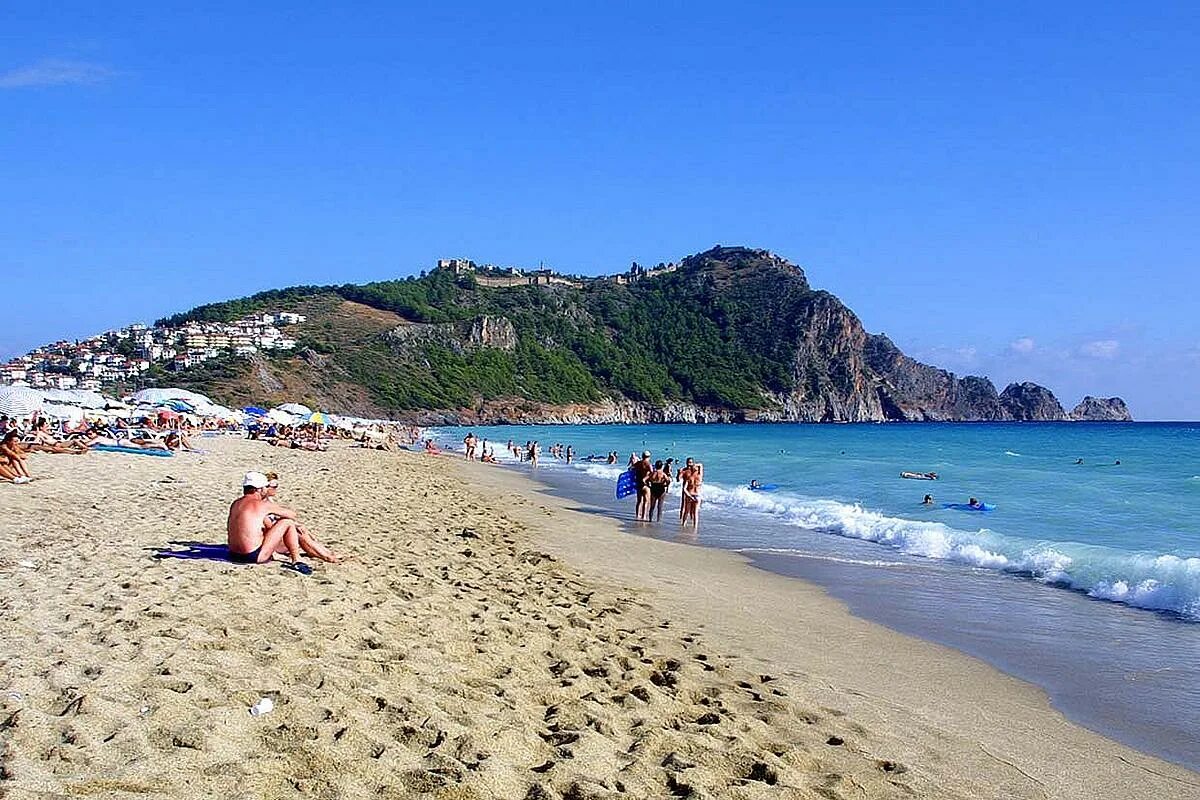 Its beach beach beach. Пляж Клеопатра Турция. Пляж Клеопатра в Алании. Пляж Клеопатры Турция Кемер. Пляж номер 14 Клеопатра Алания.