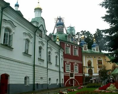 Псково печерский монастырь расстояние