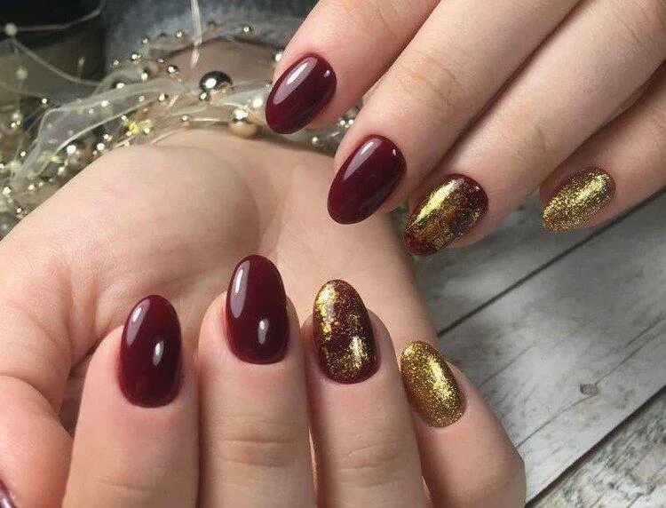 Бордово золотой дизайн ногтей Galerie Nail art Nail art, Classy nail designs, Stamping nail art