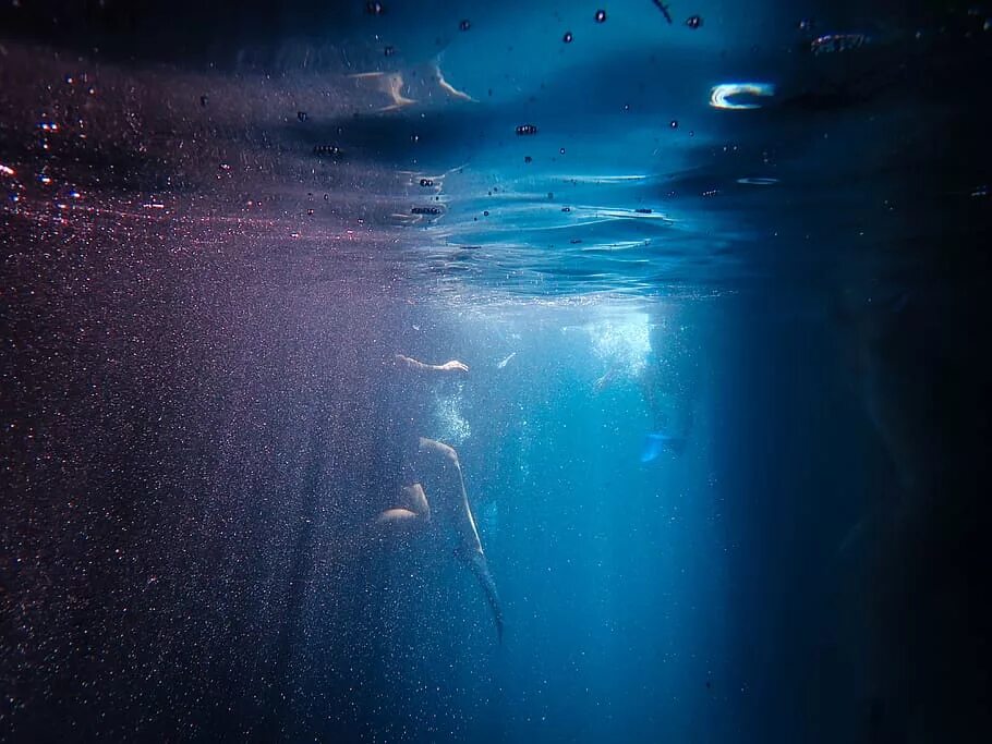 Dark dive