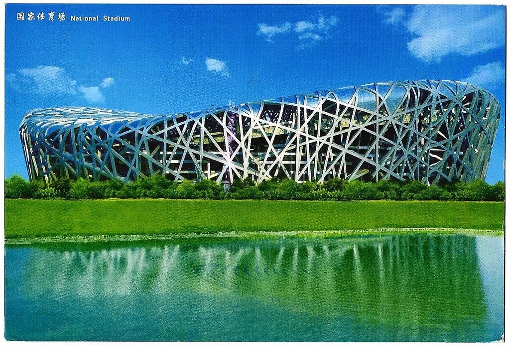 Пекинский национальный стадион Птичье гнездо. Beijing National Stadium Пекин Китай. Стадион Ласточкино гнездо в Пекине. Стадион в Китае Птичье гнездо.