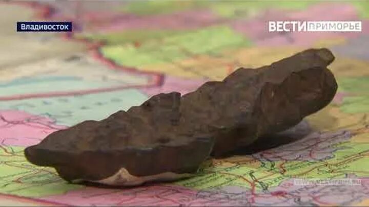 Чешский метеорит. Метеорит владивостоке. Метеорит сихотэ-алинь. Метеорит владивостоке. Инверсионный след от ракеты.