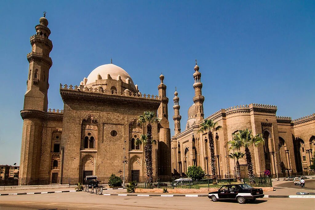 Мечеть-медресе Султана Хасана. Мечеть Хасана в Каире. Мечеть Султана Хасана Каир 1356-1363 гг. Мечеть Султана Калауна, Каир, Египет.