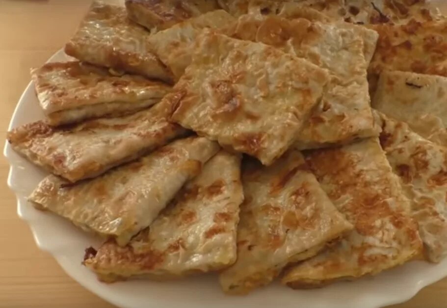 Фарш в лаваше на сковороде рецепт. Конверты из лаваша с фаршем. конвертики из лаваша с фаршем на сковороде. конвертики из лаваша с фаршем. конвертики из лаваша с фаршем в духовке.