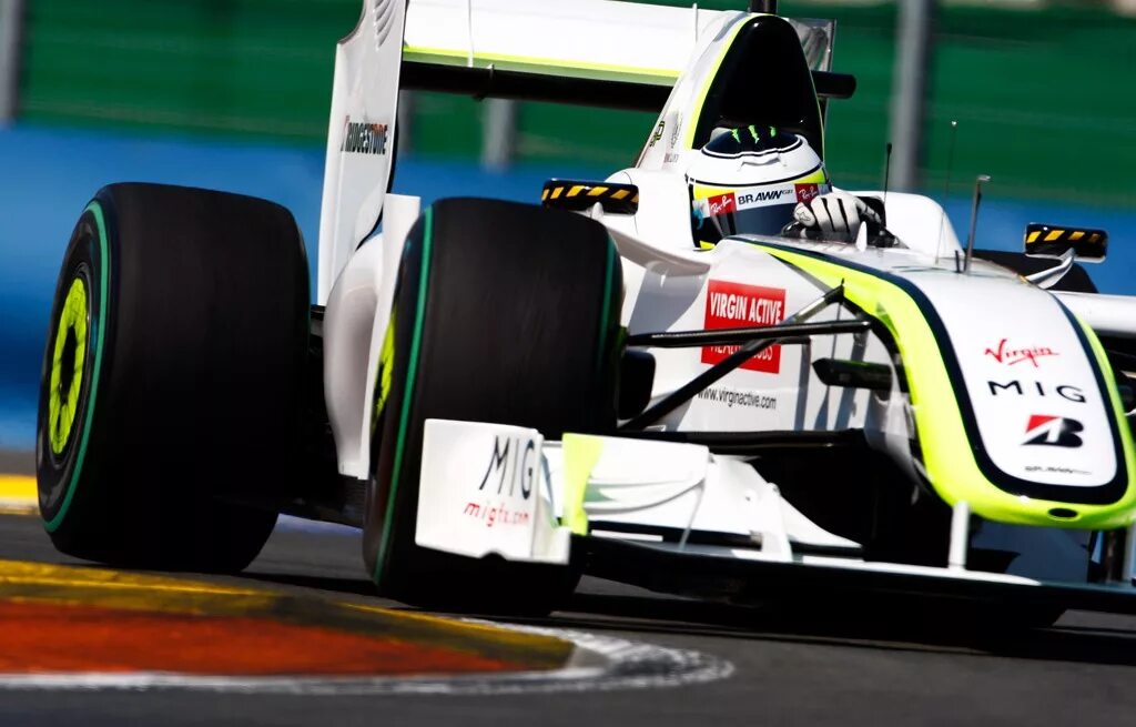 Brawn the impossible formula 1 story. Brawn gp 2009. brawn bgp 001. формула 1 2009 браун. brawn-mercedes 2009.