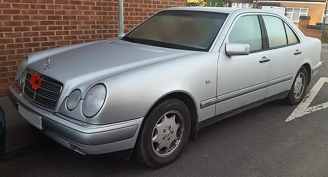 Купить б/у Mercedes-Benz S-Класс III (W140) Рестайлинг 280 2.8 AT (193 л.с.) бен