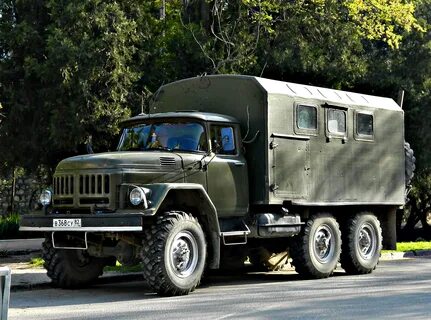 Грузовой автомобиль зил 131
