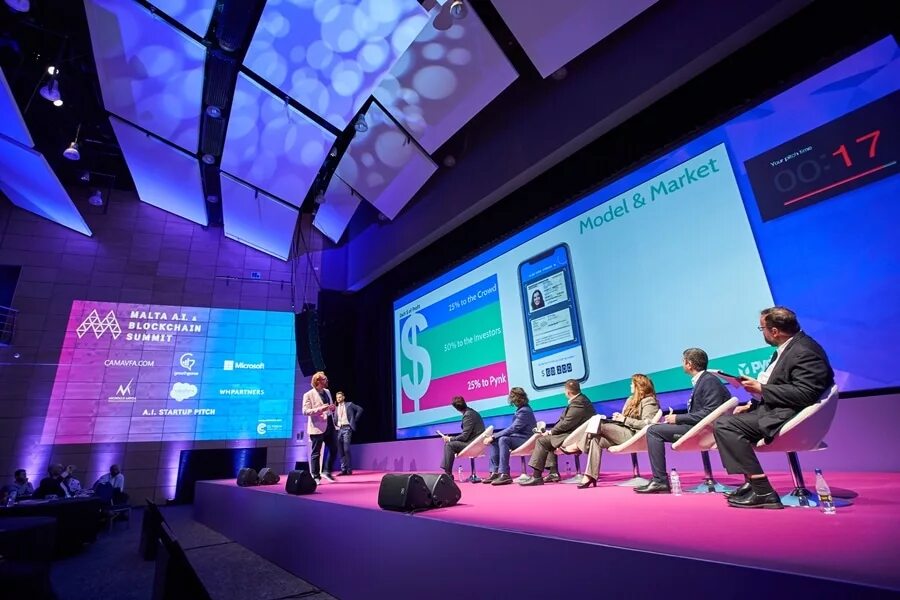 стартап питч. питч стартапа. стартап питч. питч стартапа. Startup pitch facebook film.