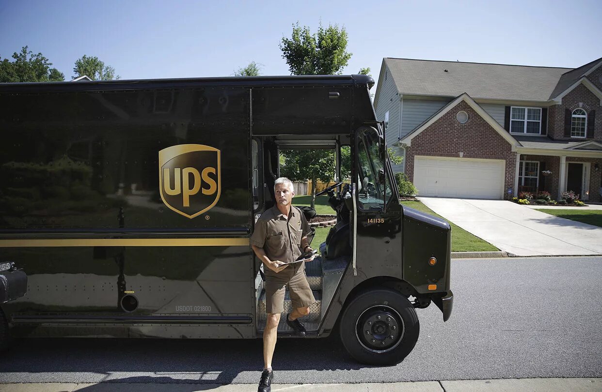 Логотип юпс. Логистическая компания ups. Ups. Ups фирма. United parcel.