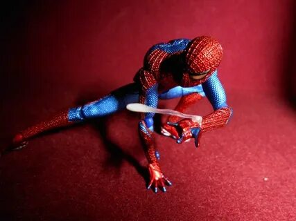Spider man фигурка