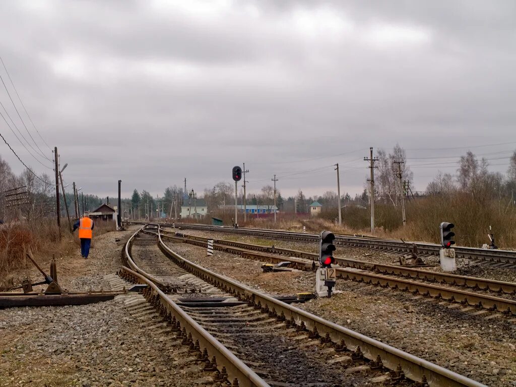 Станция Западная Двина. Вокзал Западная Двина. Станция Старая Торопа. ЖД станция Западная Двина. Включи старая станция