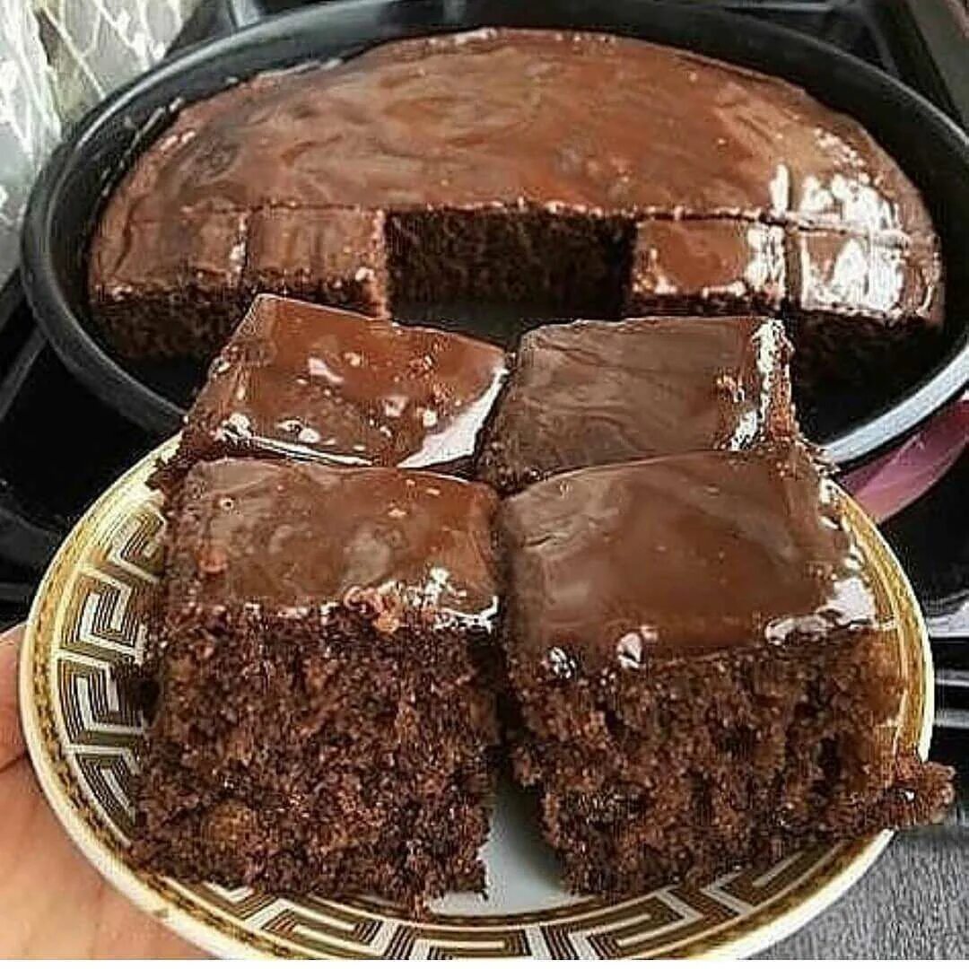 Рецепт печенья с какао в духовке. Шоколадный торт. Торт с какао. Вкусный шоколадный торт. Шоколаднвй Торо.