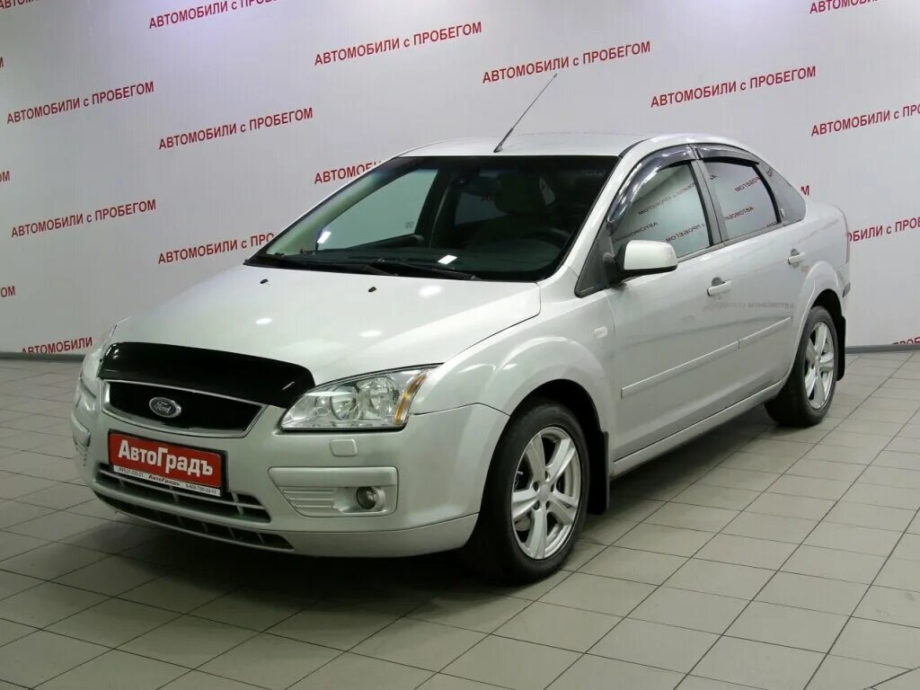 Авто ру пензенской области с пробегом. Ford Focus 2 2006 седан. Машина Форд фокус 2006 года. Ford Focus 2006 седан на авто. Ру с пробегом. Форд легковой до 2006г.