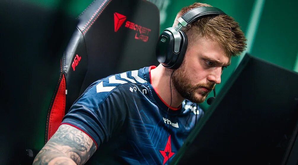 Cs 2 copenhagen major. K0nfig Astralis. Kristian "k0nfig" Wienecke. Конфиг астралис игрок. K0nfig CS go Astralis.