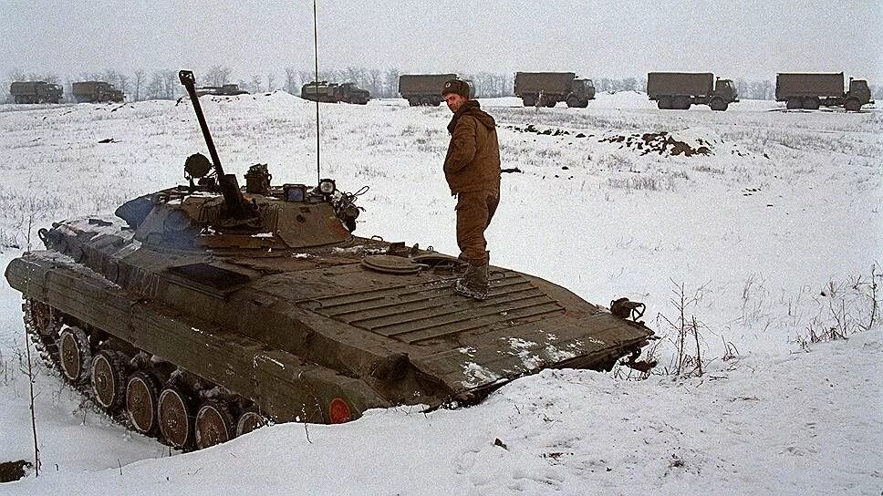 1 февраля 1995. Бмп-1 в чечне. бмп 2 в грозном. бмп 1 в чечне штурм грозного. чечня грозный 1995 танки.