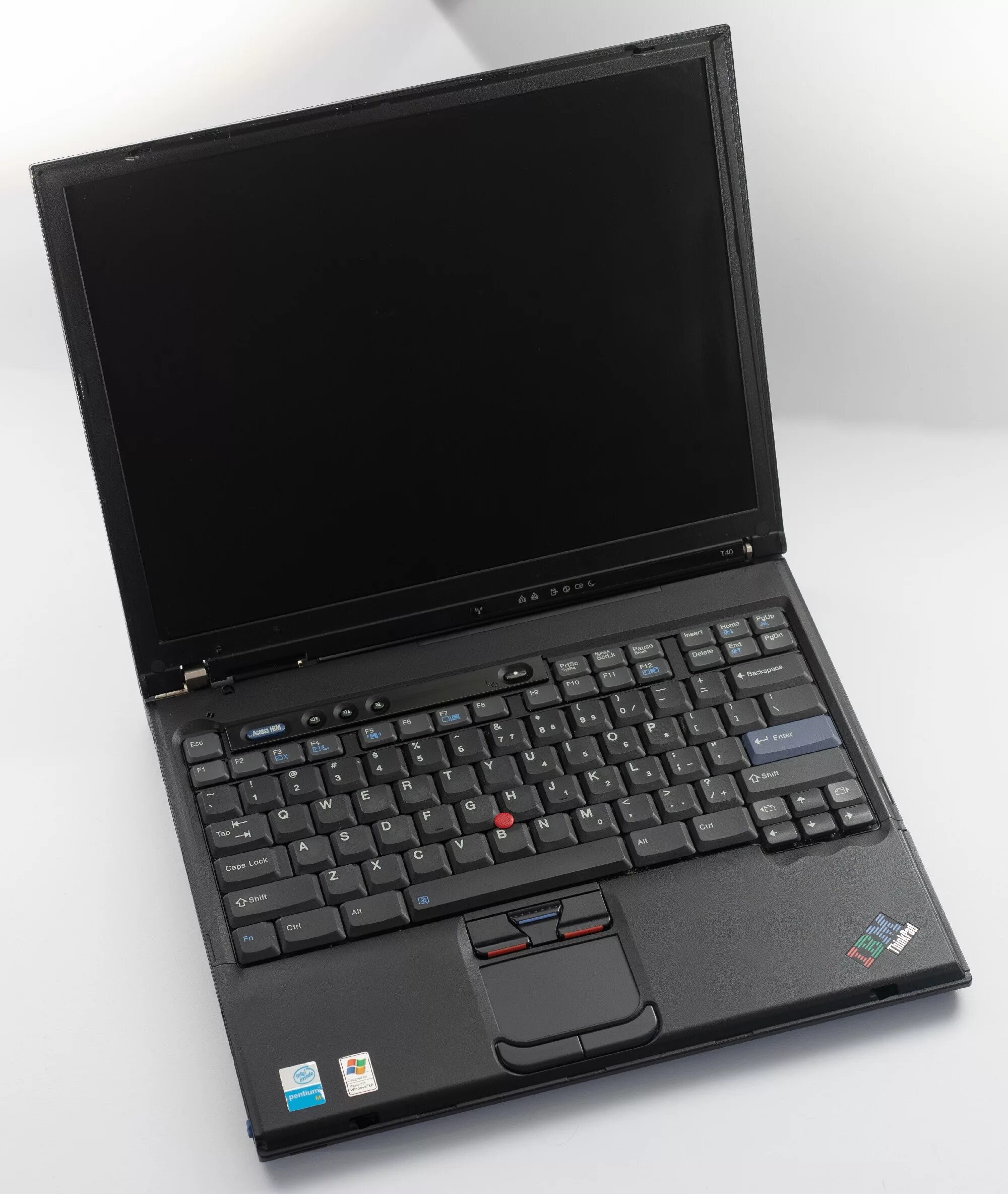 Ibm t43. IBM THINKPAD t40. Lenovo IBM t40. Ноутбук Lenovo THINKPAD IBM. IBM THINKPAD t60.