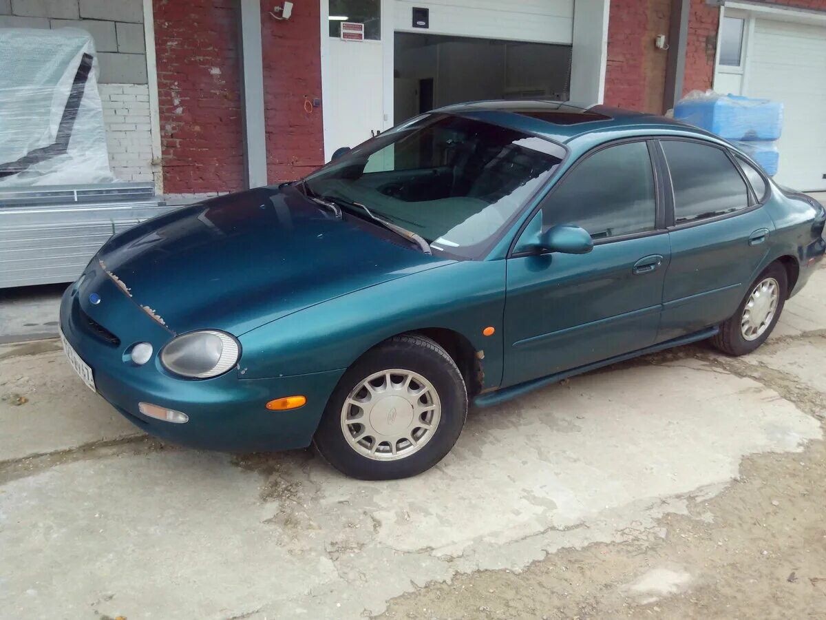 Купить форд таурус. Форд Таурус 1997. Форд Таурус 1997г. Ford Taurus 1997 3.0. Ford Taurus 2.3.