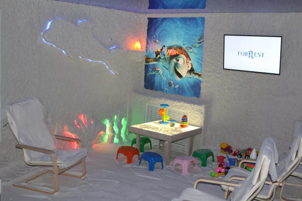 солевая комната в космическом стиле. соляная пещера в минске. пещера минск. соляная пещера. спелеотерапия 10.