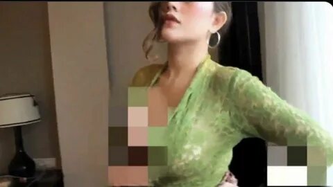 The actor in the viral green kebaya exciting video (Twitter). 