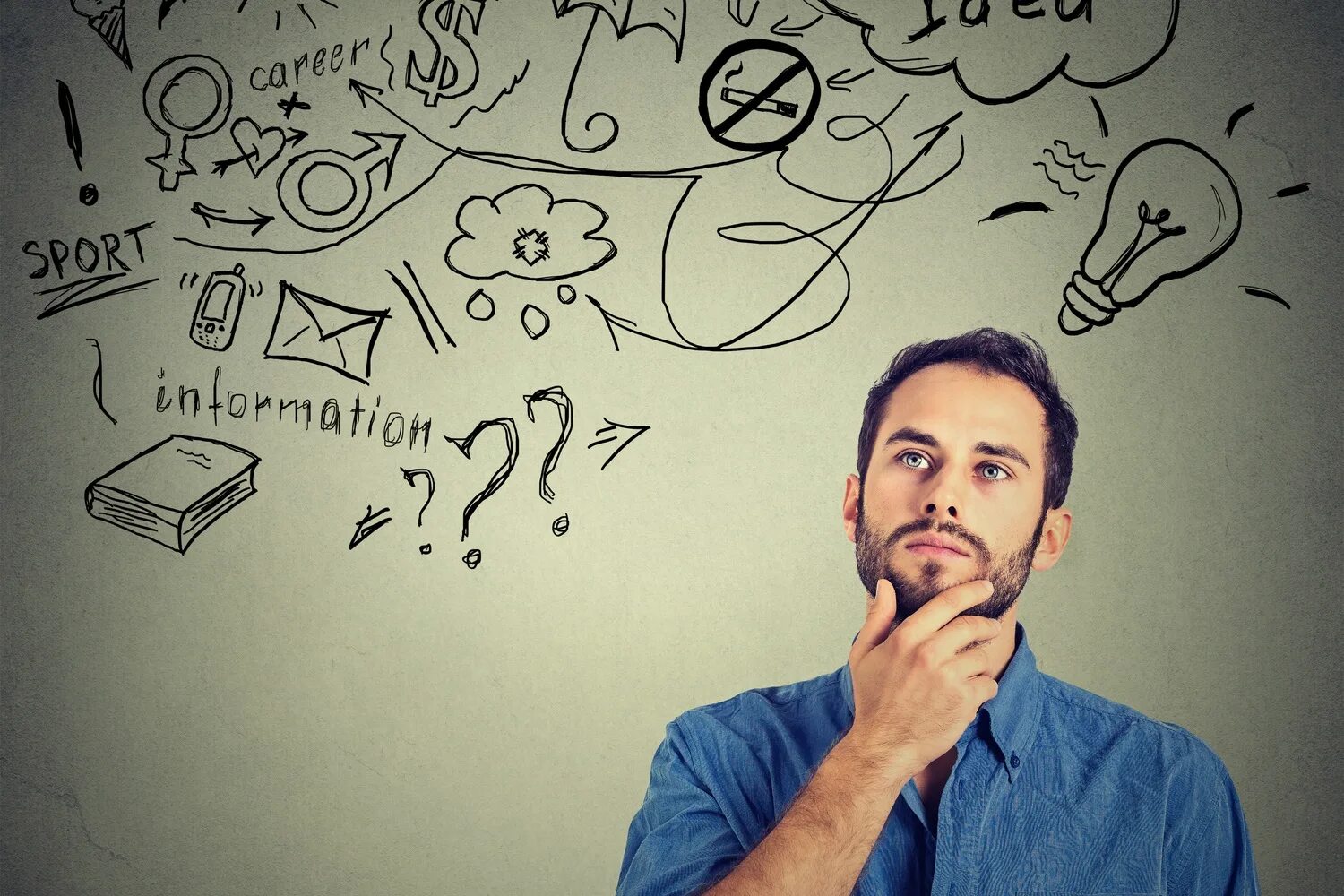 Девушка спокойствие. Одиночество в горах. Thought view. Человек на обрыве. Размышление.