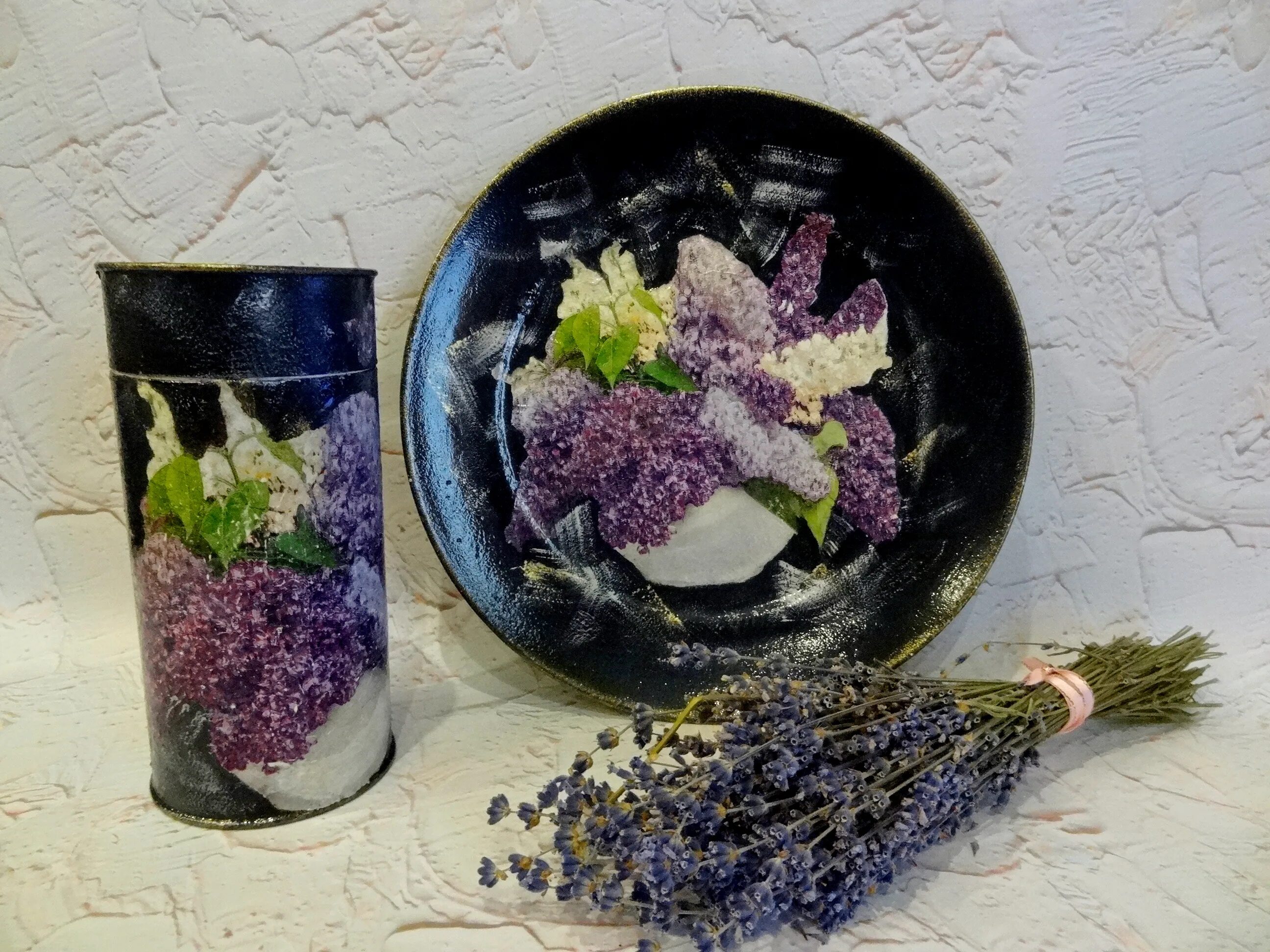 Декупаж в стиле французский винтаж. Декупаж черным. Декупаж черным. Декор старой тумбочки. Черно белый декупаж.