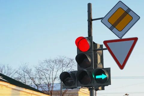 Светофор шаховская
