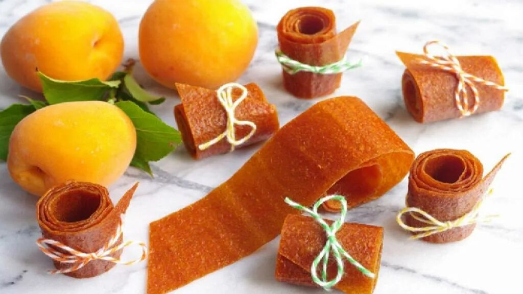 Fruit Leather. Fruit Leather Apricot. Кожаные фрукты. Fruchtleder. Фруктовая кожа