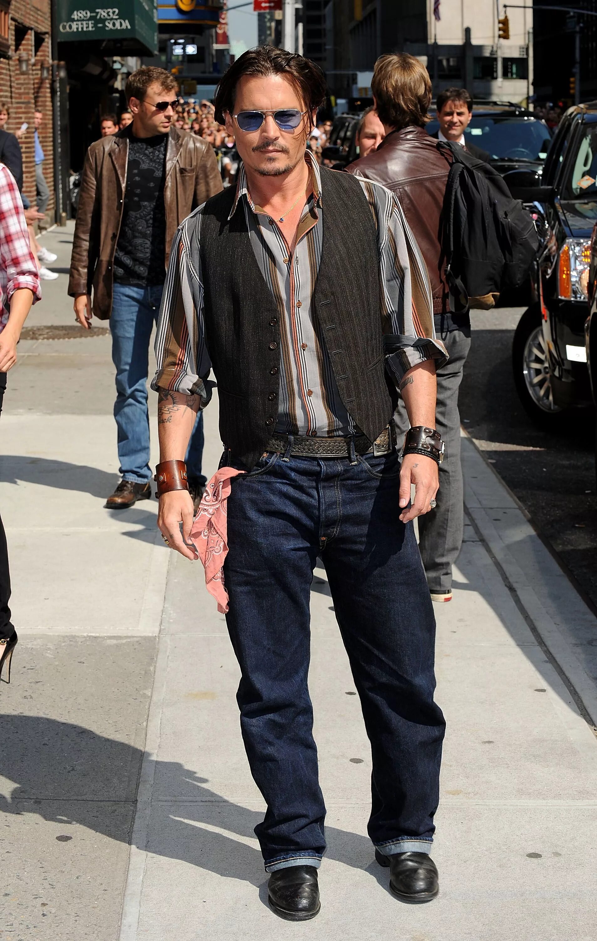 Одежда депп. Джонни депп. стиль джонни деппа. johnny depp стиль. стиль гранж джонни депп.