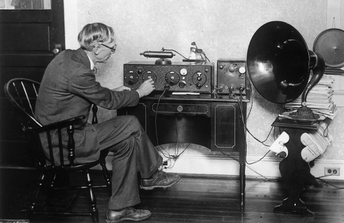 Радио новое время. Радио 1920. Радио фото. KDKA радиостанция. Радио Попова.