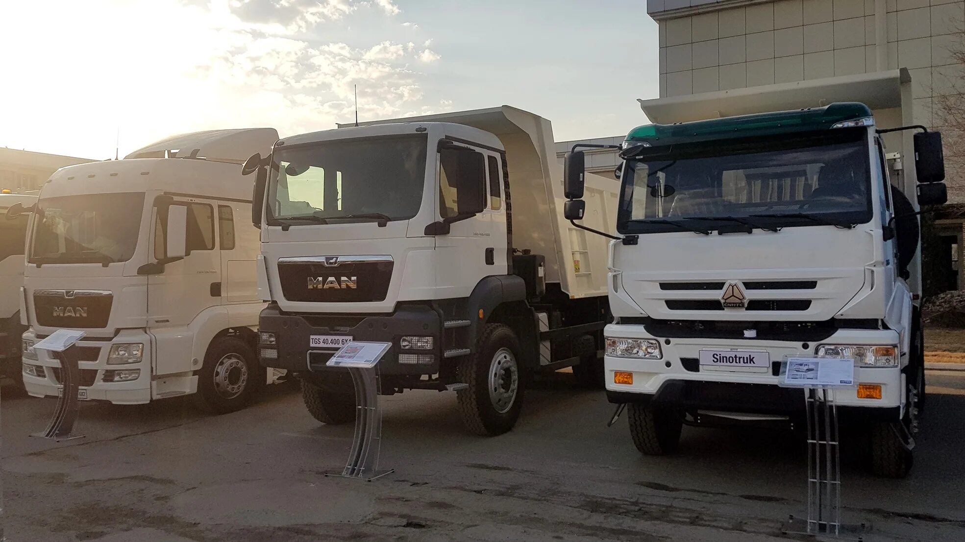 Uz Truck and Bus Motors. Исузуавтопарк гос организаций Узбекистана. Лого uz Truck and Bus Motors. Truck uz.