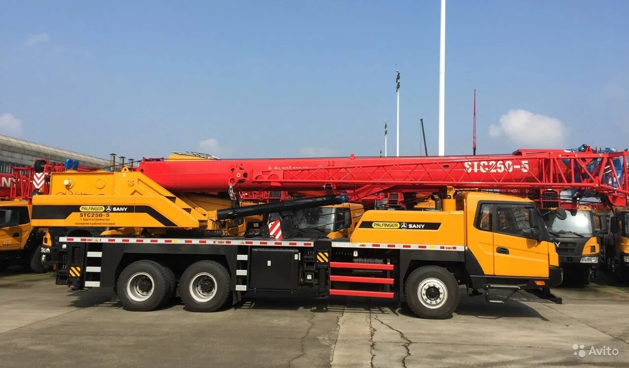 Автокран галичанин 25т камаз. Кран мкт-25. Кран 75 тонн ивановец. Крановая установка 25 тонн. 1.