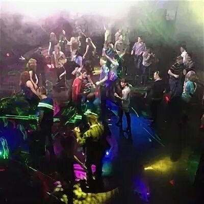 Бам. Барам бам. Бам бам бам. Бам бам. Бум барабан.