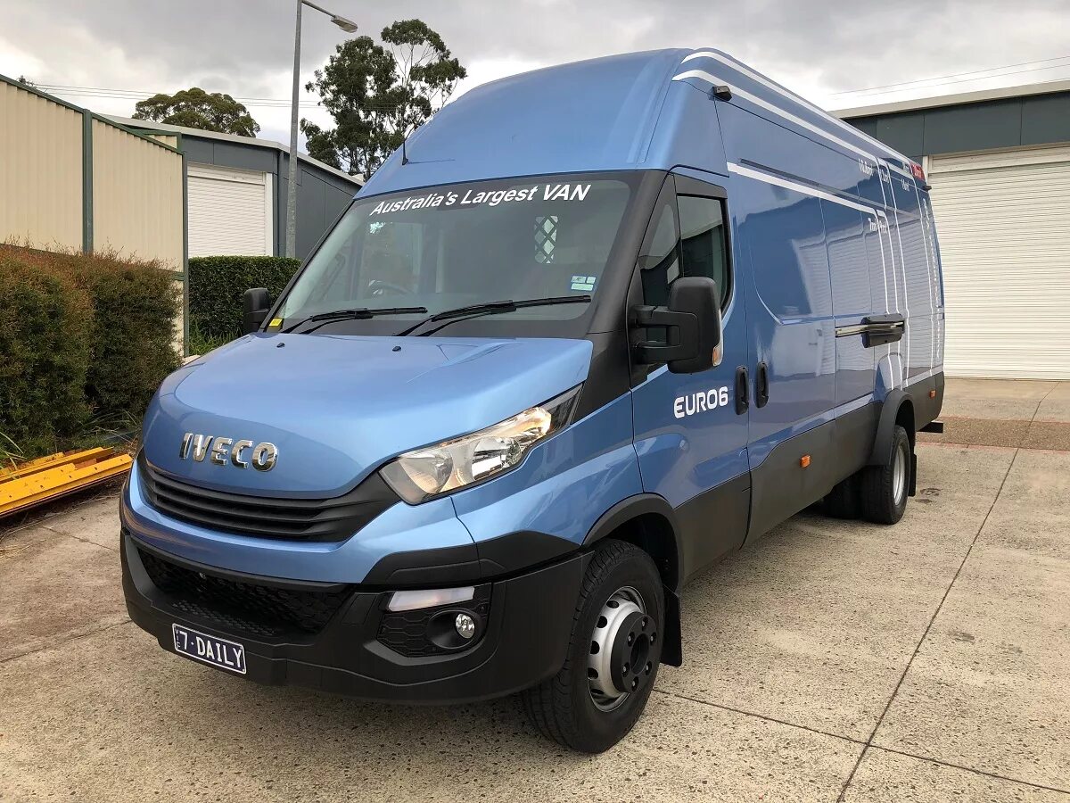 Iveco daily 50c16. Iveco daily 2022 фургон. Iveco daily 2020. Ивеко дейли. Ивеко дейли.