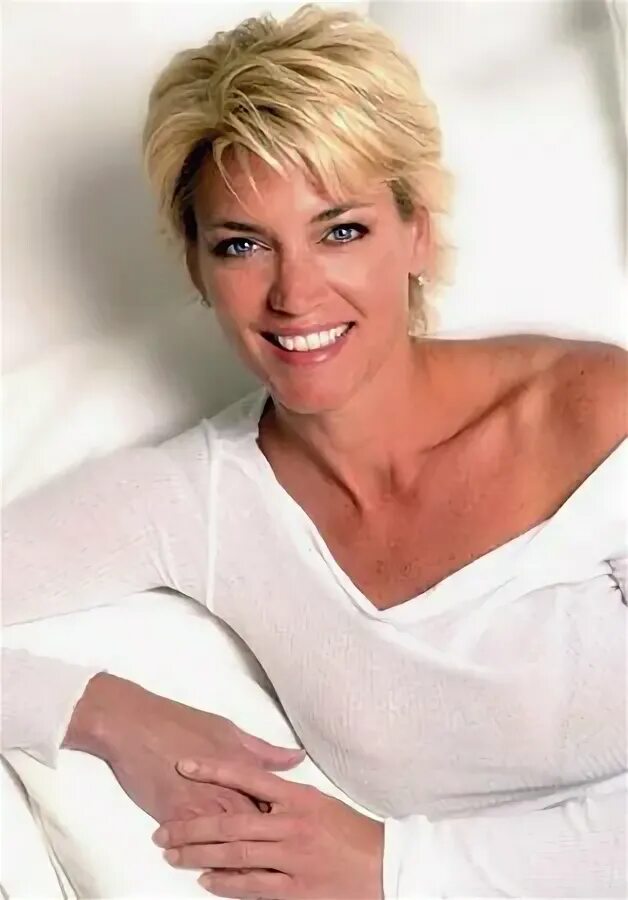 Донна в скотт в купальнике. Донна в скотт в молодости. Донна уилсон-скотт актриса. Скотт в молодости. Донна в скотт.