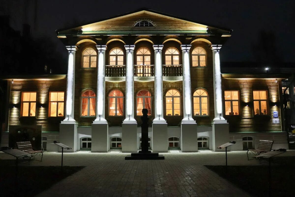 Здания кирова