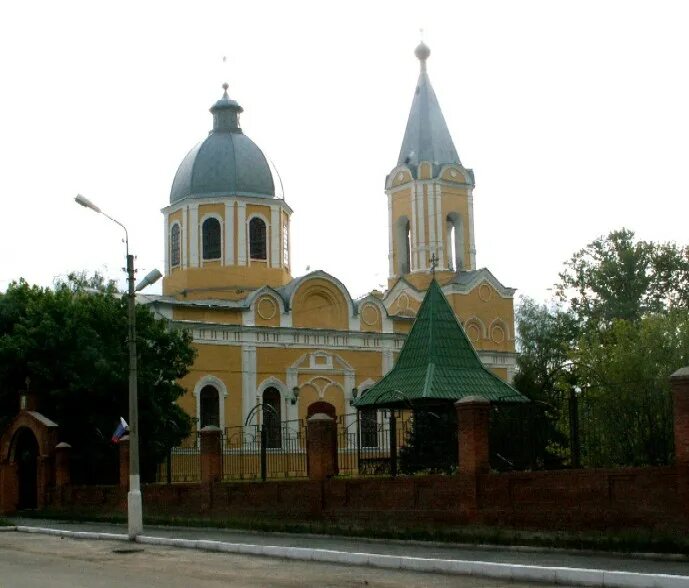 Город грайворон белгородской области. Никольский храм Грайворон. Грайворон храм святителя Николая Чудотворца. Грайворонский район Белгородской области. Город Грайворон Белгородской.