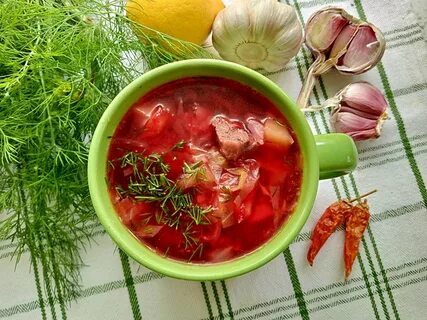 Борщ с тушенкой