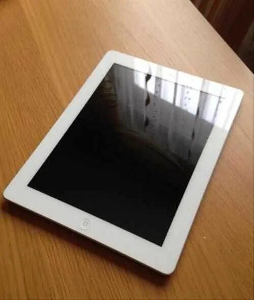 Iphone ipad air 128gb. Ipad (4-го поколения, wi-fi + cellular, mm). Айпад подарок. Айпады омск. Apple ipad 2012.