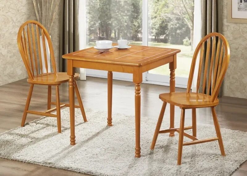 Кухонные столы керамические. Стол кухонный квадратный. Маленький стол на кухню из дерева. Квадратный деревянный стол на кухню. Столы квадратные для столовой.