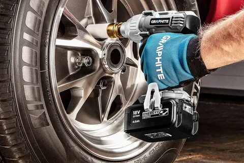 Гайковерт аккумуляторный для колес легковых автомобилей