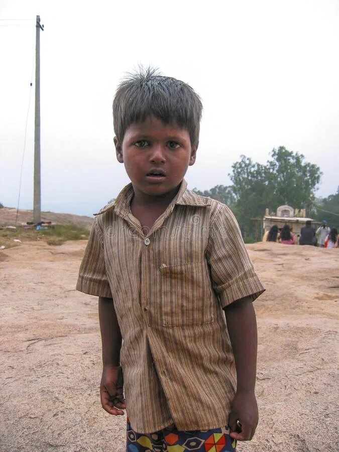 Poor jpeg portrait. Бедный мальчик. African pee kids китай. Im just a poor boy. Poor boy.