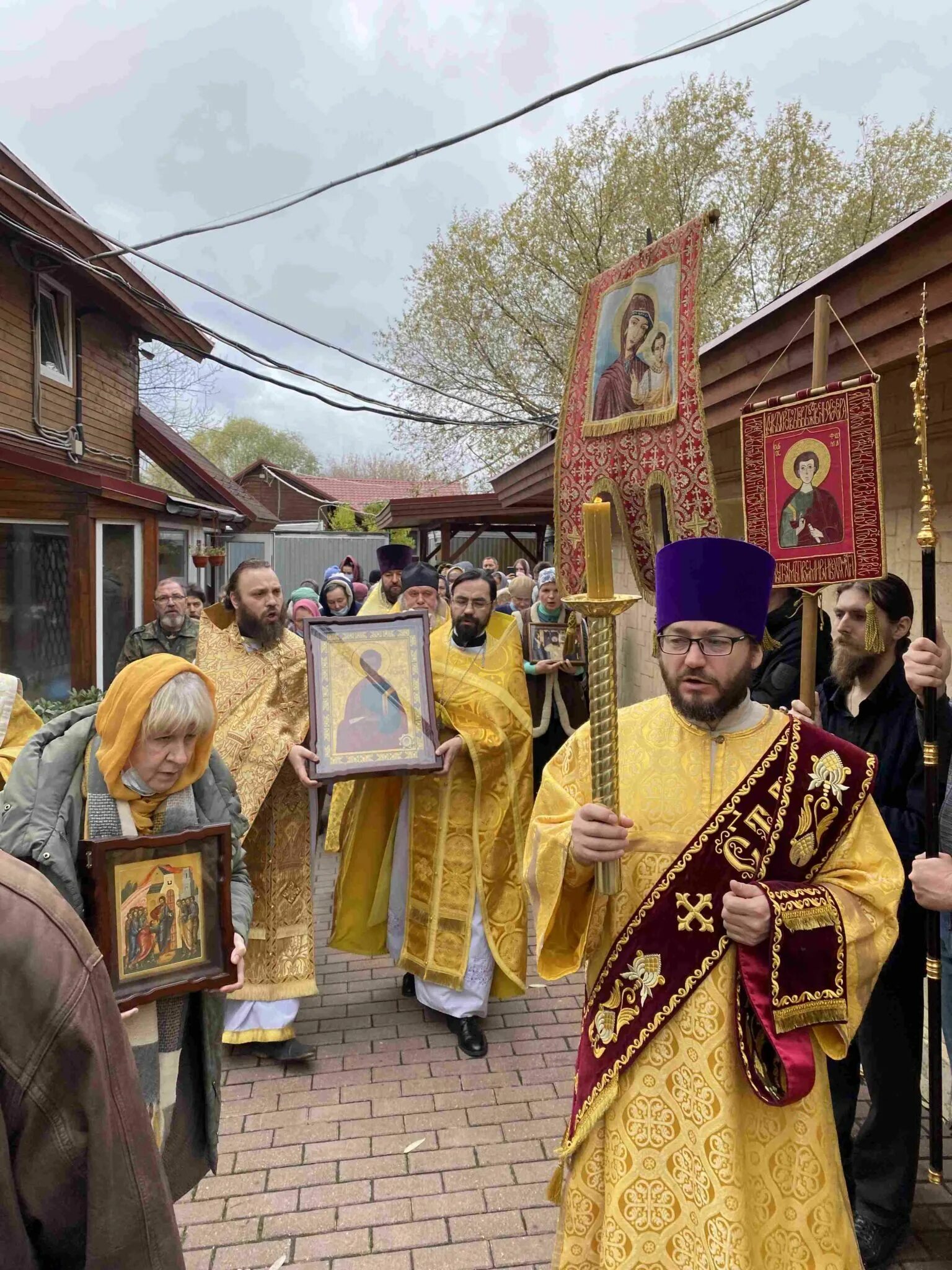 храм св. храм святого фомы на кантемировской. храм апостола фомы на кантемировской. храм апостола фомы на кантемировской расписание. сайт духова храма на даниловском.