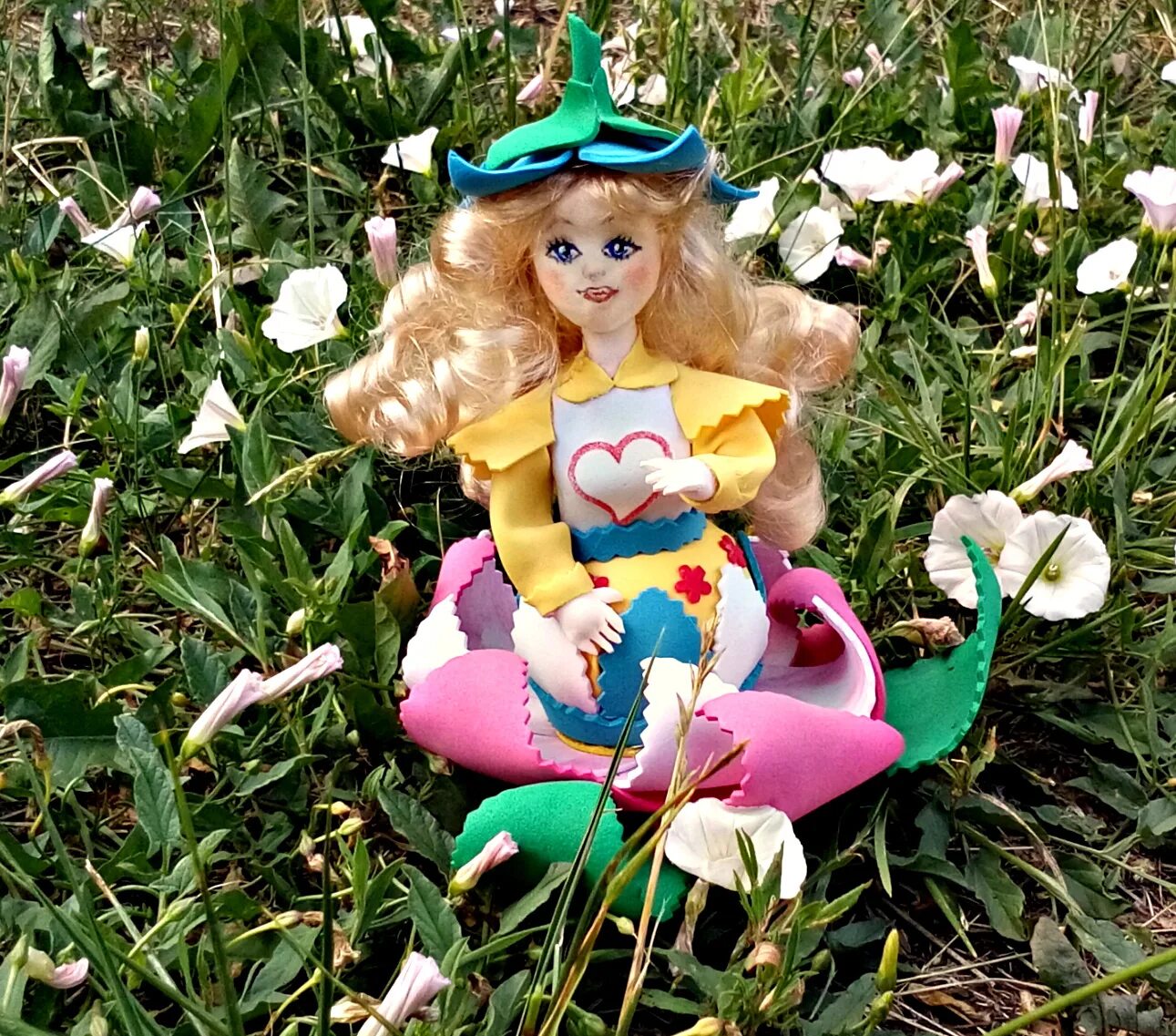 главные герои сказки дюймовочка андерсена. краткий пересказ сказки дюймовочка андерсена. дюймовочка. детский сад дюймовочка. иллюстрации к дюймовочке.