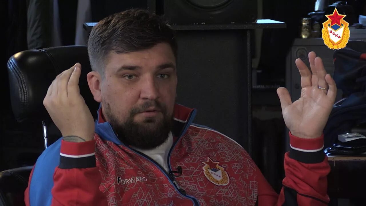 Баста в ростове на дону. Баста (музыкант). Баста вакуленко футбол. Какой футбольный клуб купил баста. Баста фанат цска.