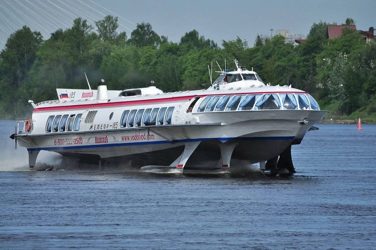 Метеор крылья. Теплоход метеор 120м. метеор катер на подводных крыльях. новый метеор 120м. метеор теплоход новый.